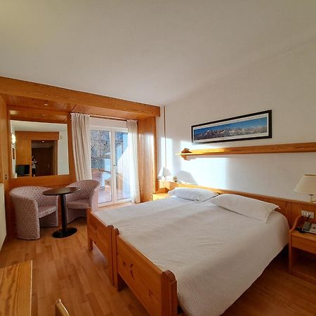 Lake&Nature Hotel Gloria Molveno Ngoại thất bức ảnh