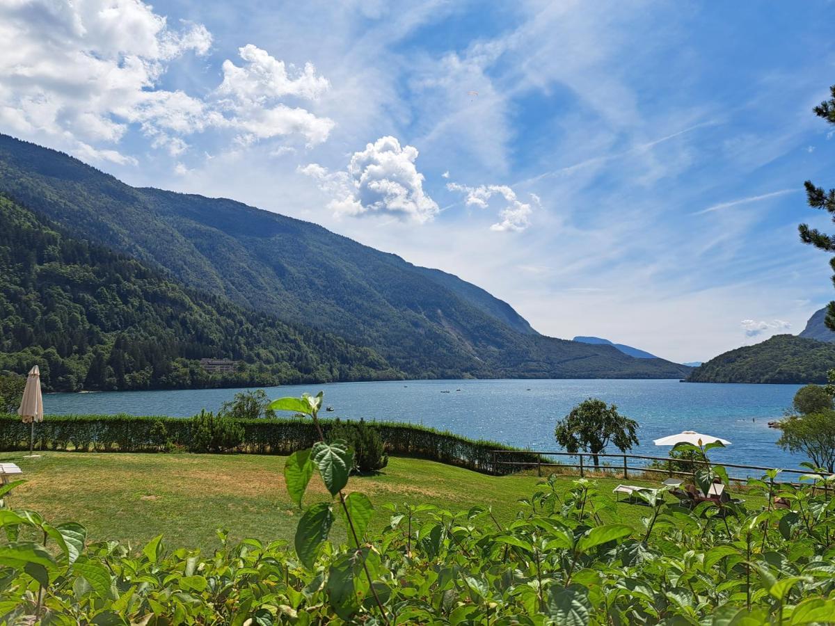 Lake&Nature Hotel Gloria Molveno Ngoại thất bức ảnh